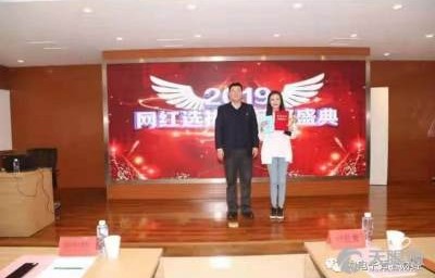 海大有电子商务专业吗
