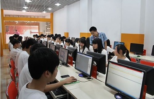 大学的专业有电子商务
